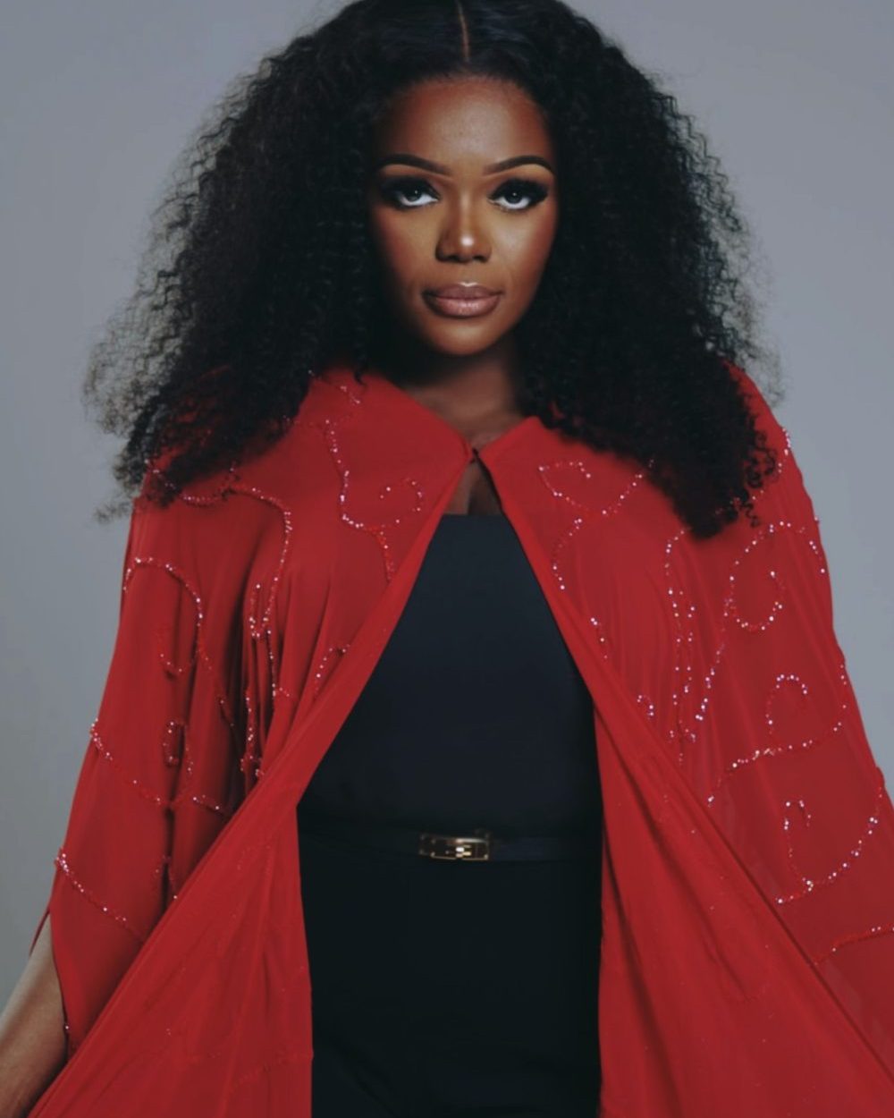 sanhan-luxe-cape-red-2